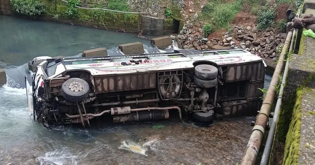 belagavi-mangaluru bus accident Bus