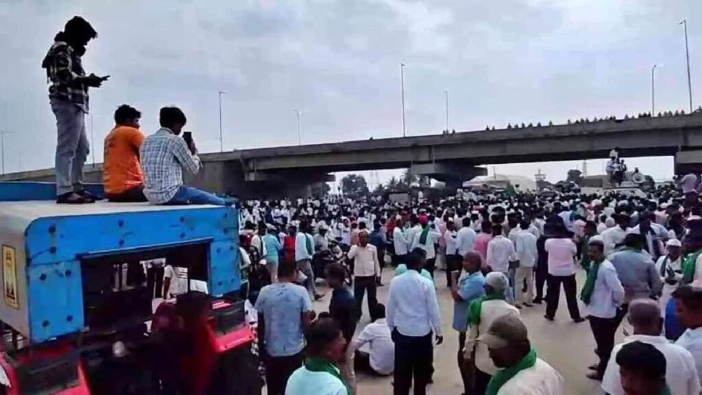 lathicharge