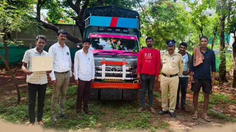ಮೂಡಲಗಿಯಲ್ಲಿ ಅಕ್ರಮ ಪಡಿತರ ಅಕ್ಕಿ ಸಾಗಾಟ ಪತ್ತೆ